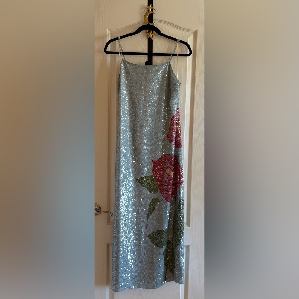 NWT Anthropologie Farm Rio Blue Anthurium Sequin Dress đș SOLD OUT Retail: $360 - Picture 4 of 11